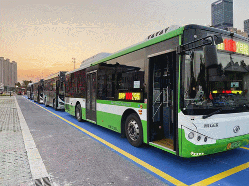 昆承中学开通2条“校园快线”，助力学子通勤快人一步